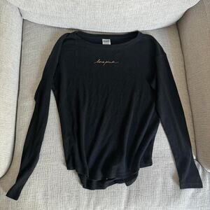 Black wall knit long sleeve